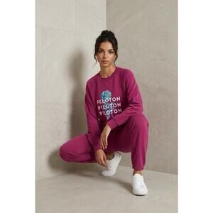 Pelaton Oversized Everyday Crew Neck Graphic Sweatshirt Pink Small
